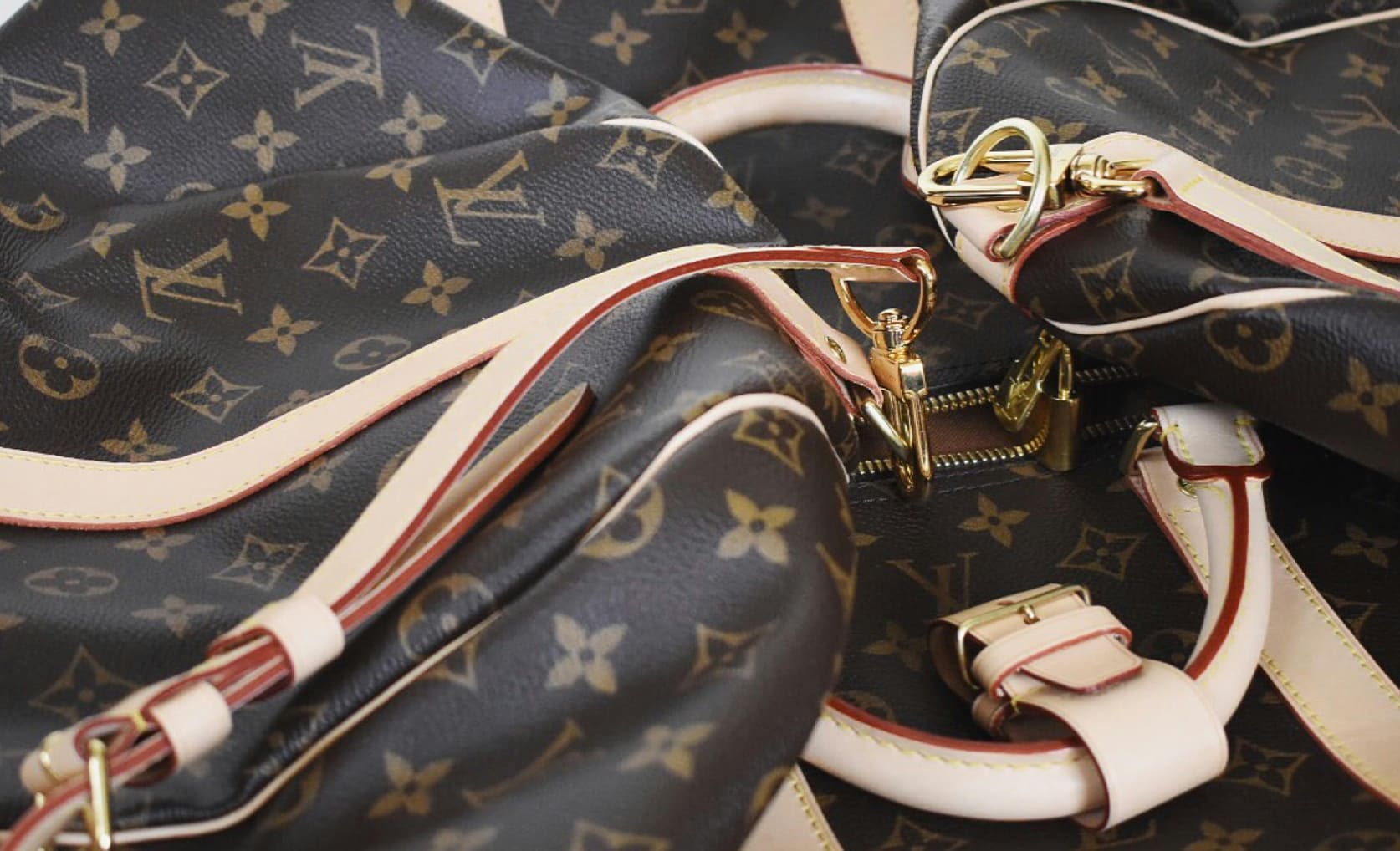 Sac Louis Vuitton authentique, détails de fabrication et conseils pour éviter les contrefaçons