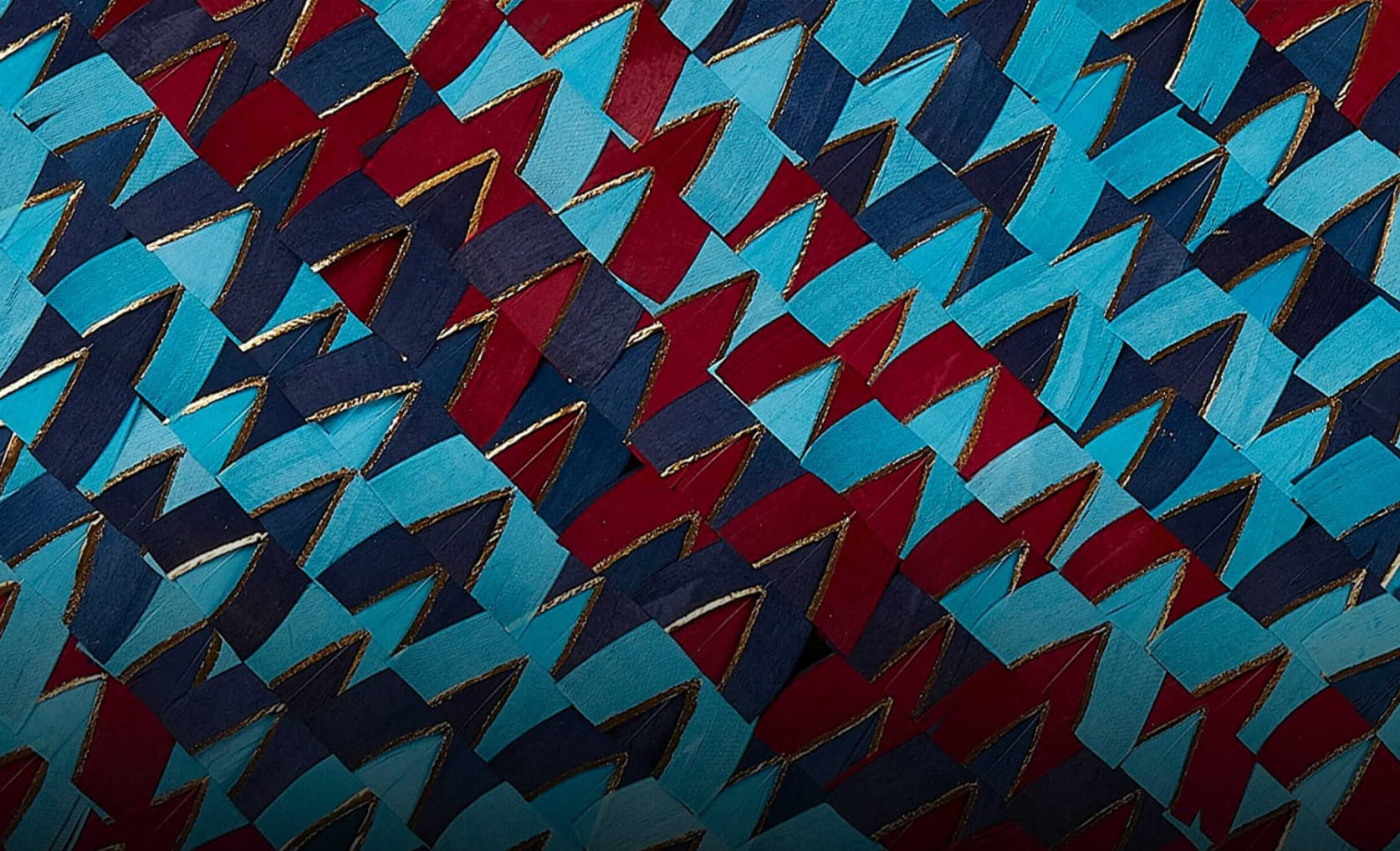 Maison Lemarié, plumassier parisien, spécialiste des plumes et fleurs pour la haute couture