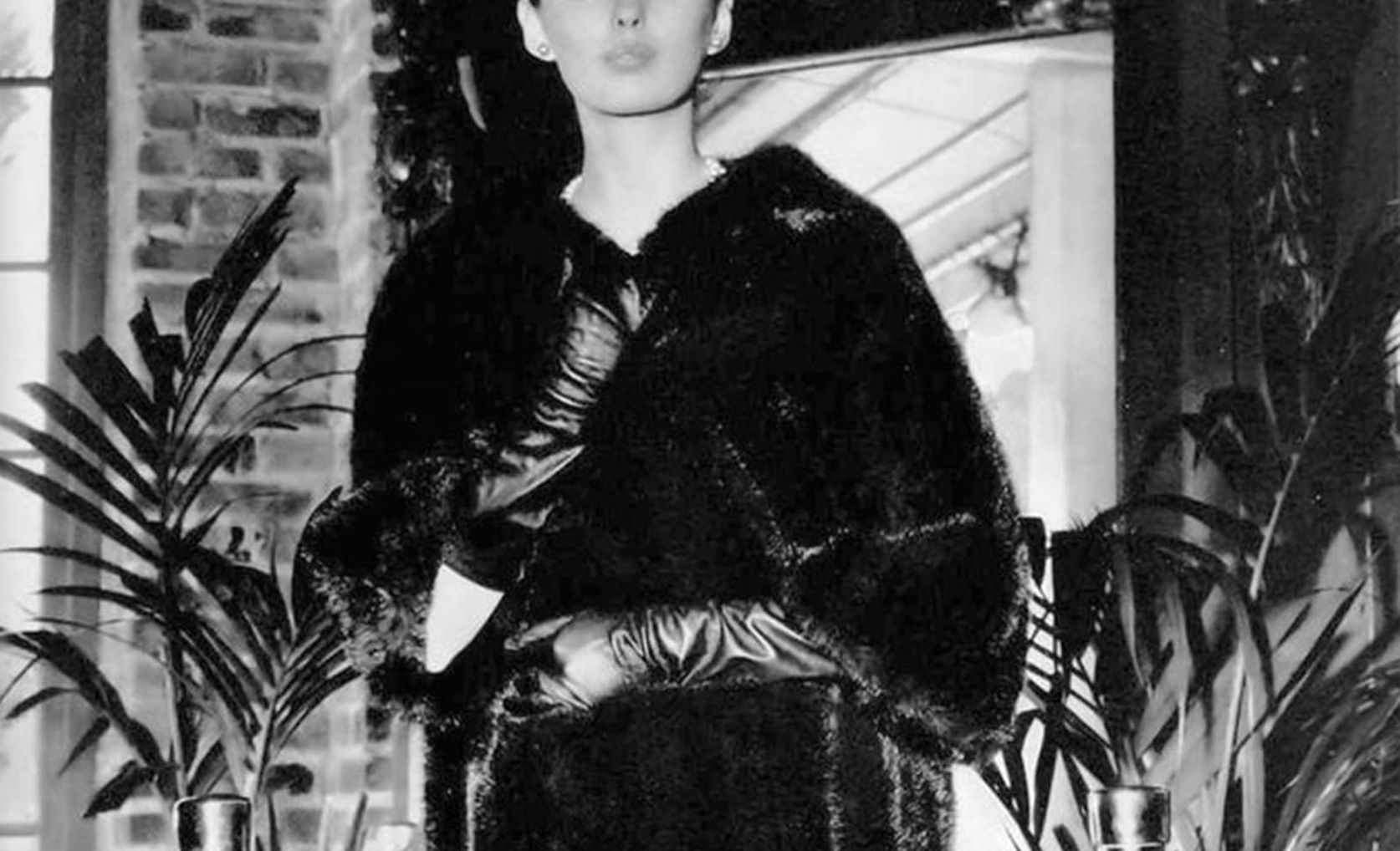 Dorothea Mink, historienne et chercheuse spécialisée en haute couture, experte des techniques et archives de mode