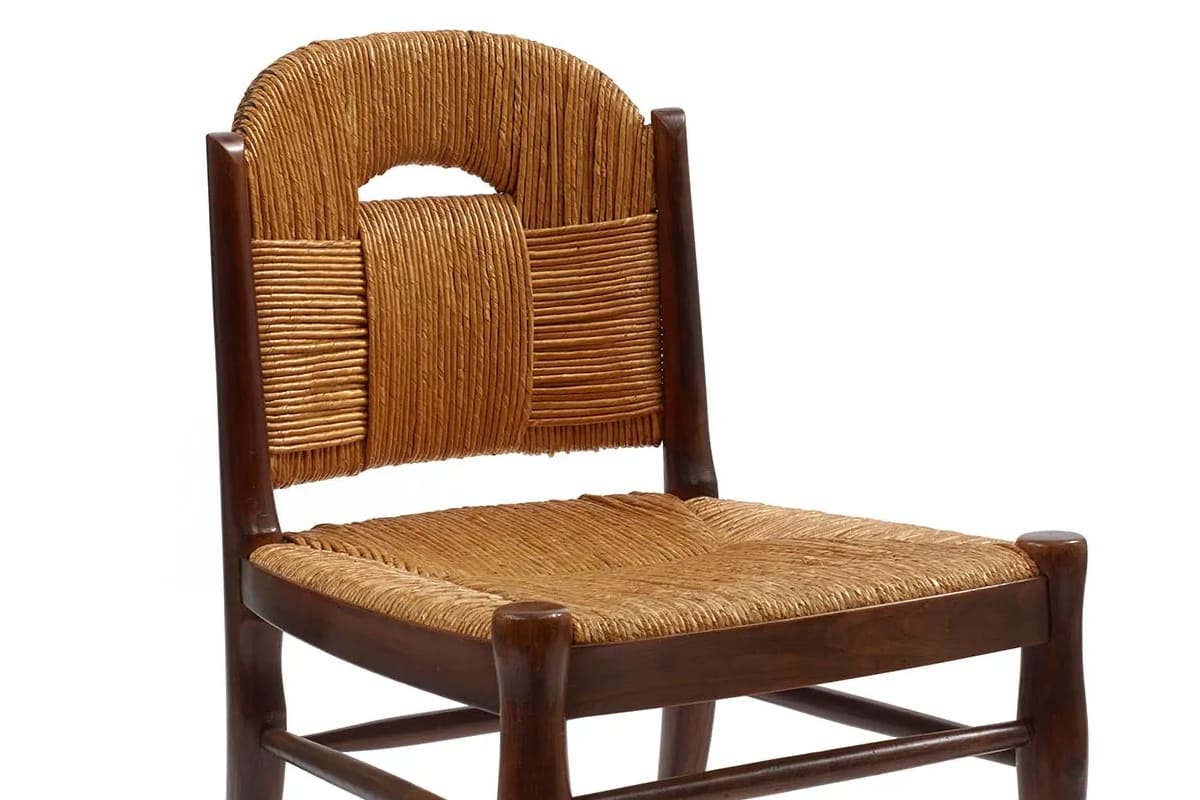 Chaises “Rendez-vous des Pêcheurs de Truite” de Jacques-Émile Ruhlmann, assise en cuir et structure en bois précieux, design Art déco, années 1920